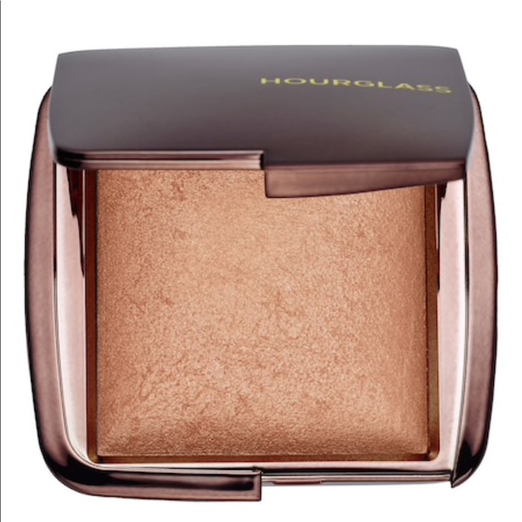 Hourglass highlighter - Picture 1 of 4
